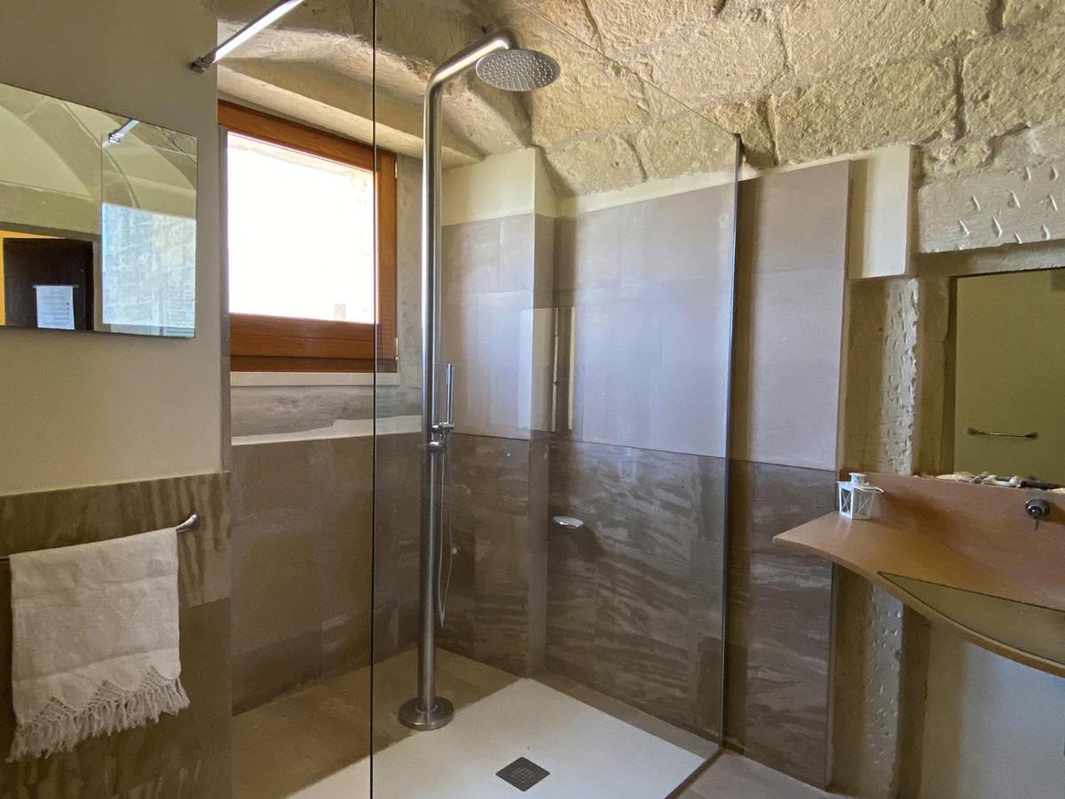 Masseria La Millenaria Resort *