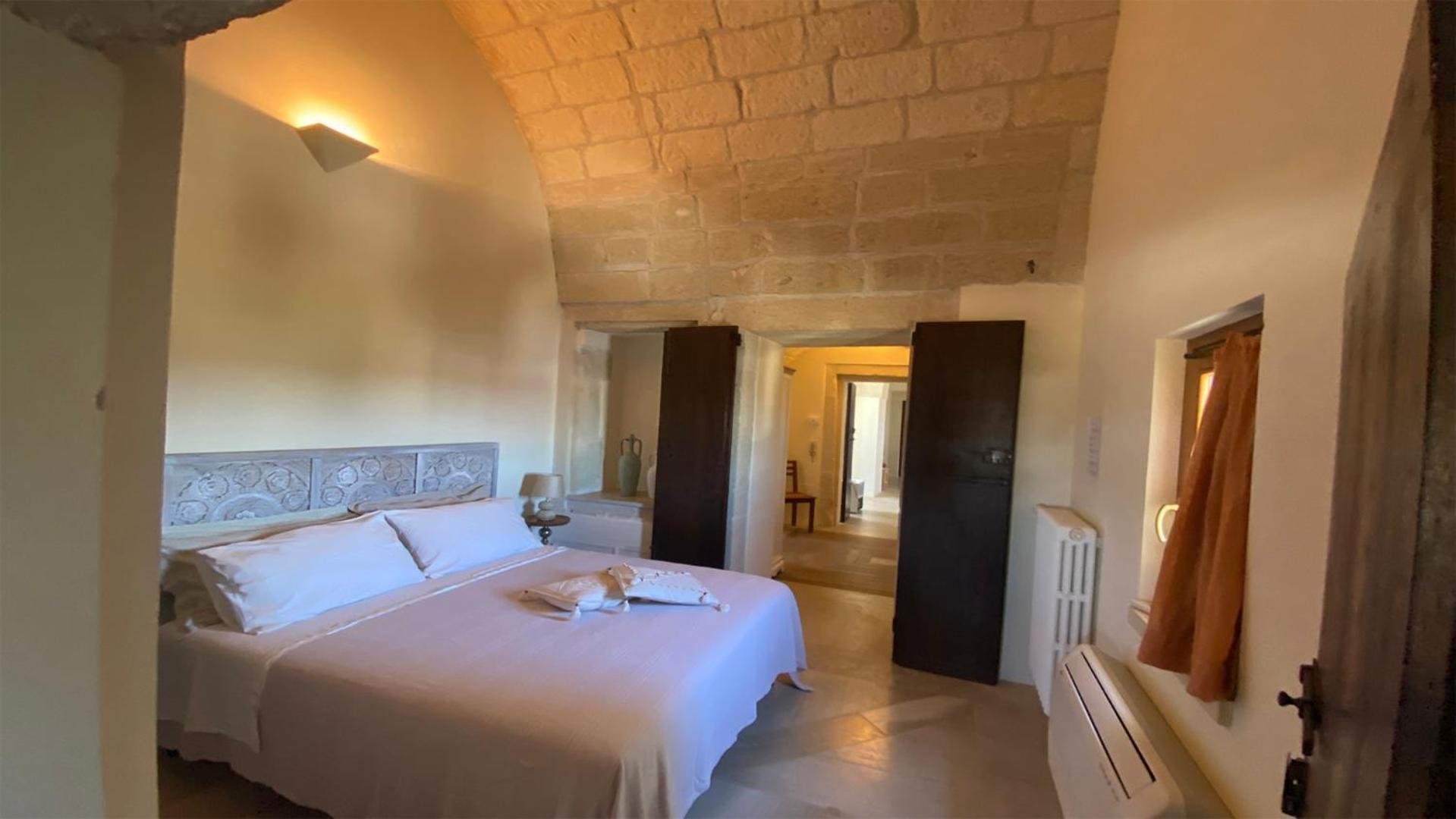 Masseria La Millenaria * San Foca